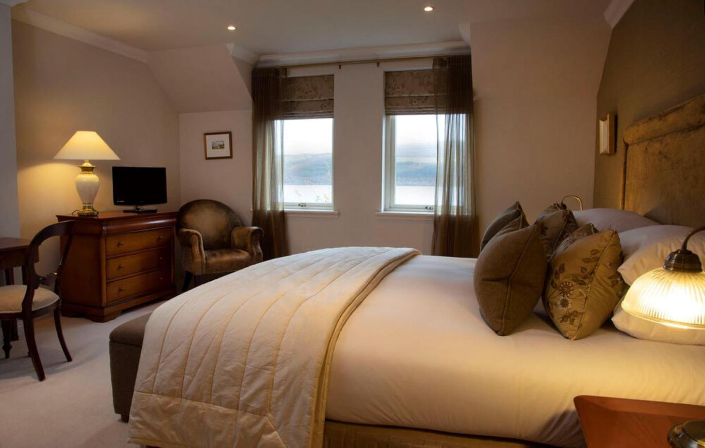 Loch Ness Lodge Drumnadrochit Esterno foto