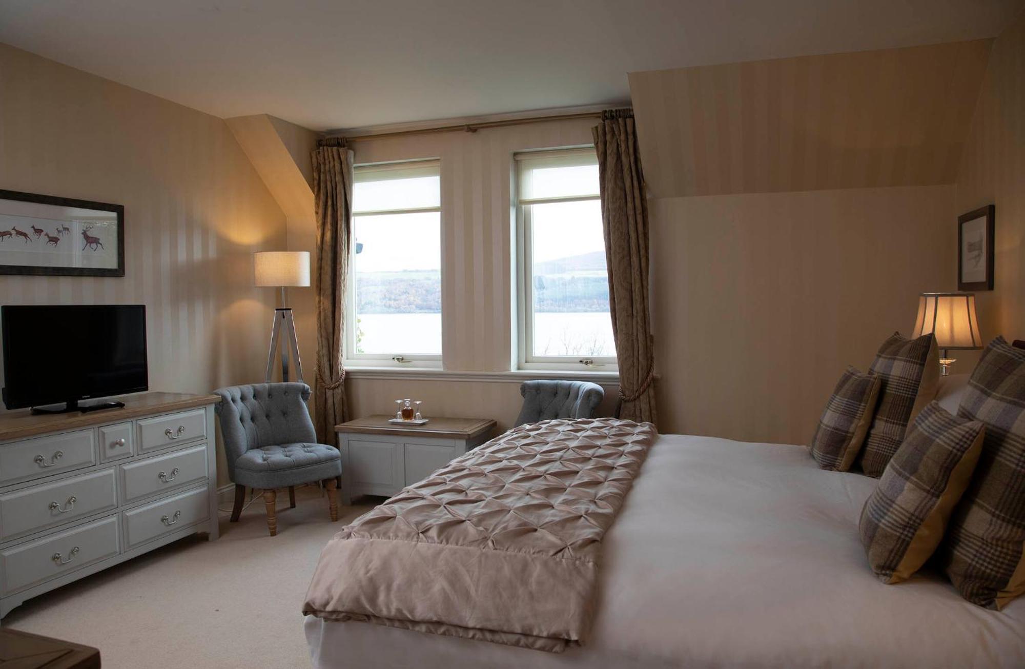 Loch Ness Lodge Drumnadrochit Esterno foto